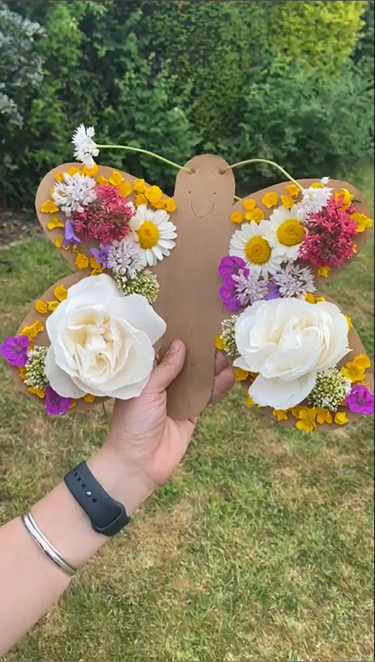 Butter(cup)fly Craft: An Easy Nature Craft for Kids Using Wildflowers