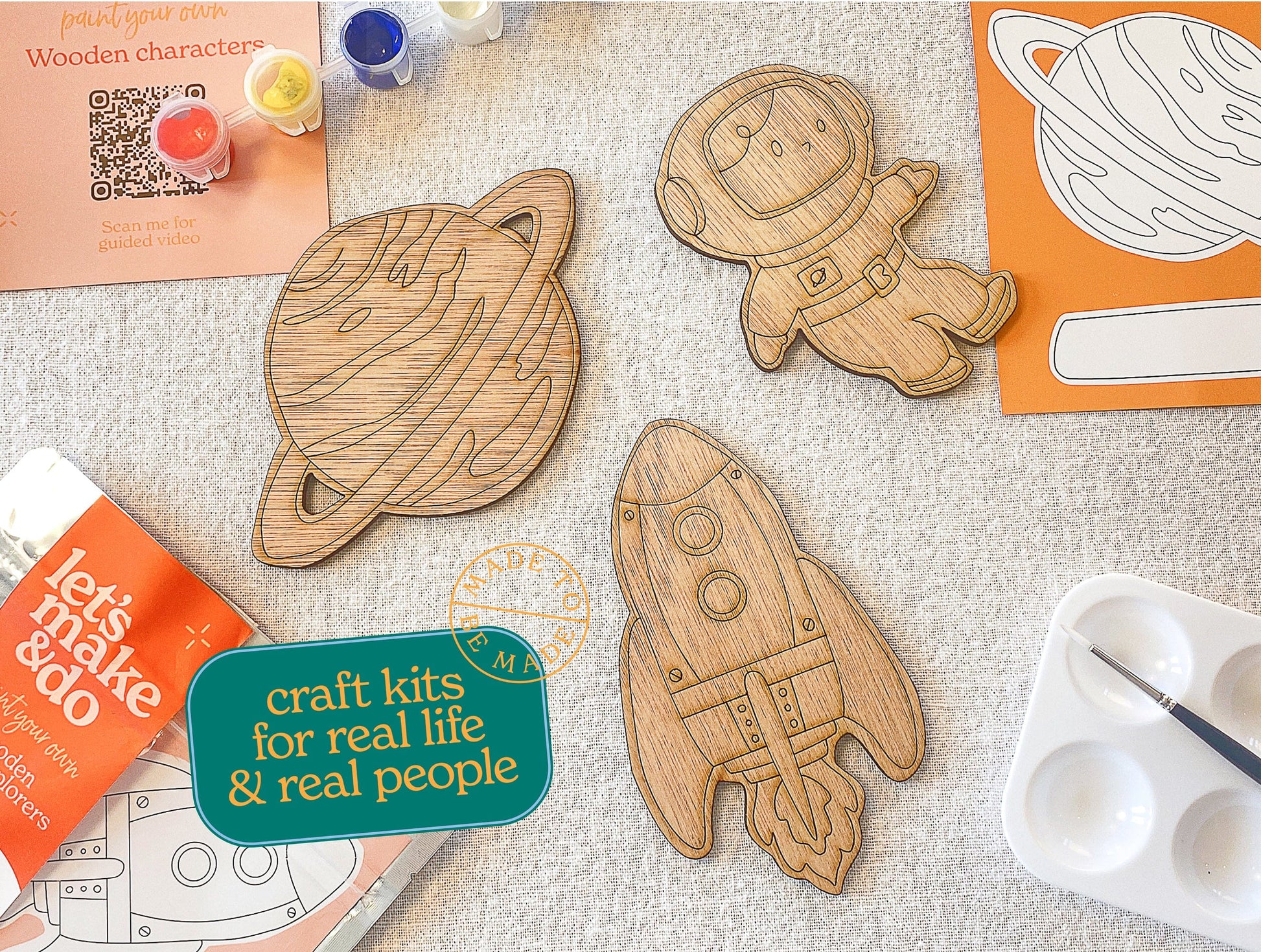 Let's Make & Do Paint Your Own Wooden Space Explorers Kit